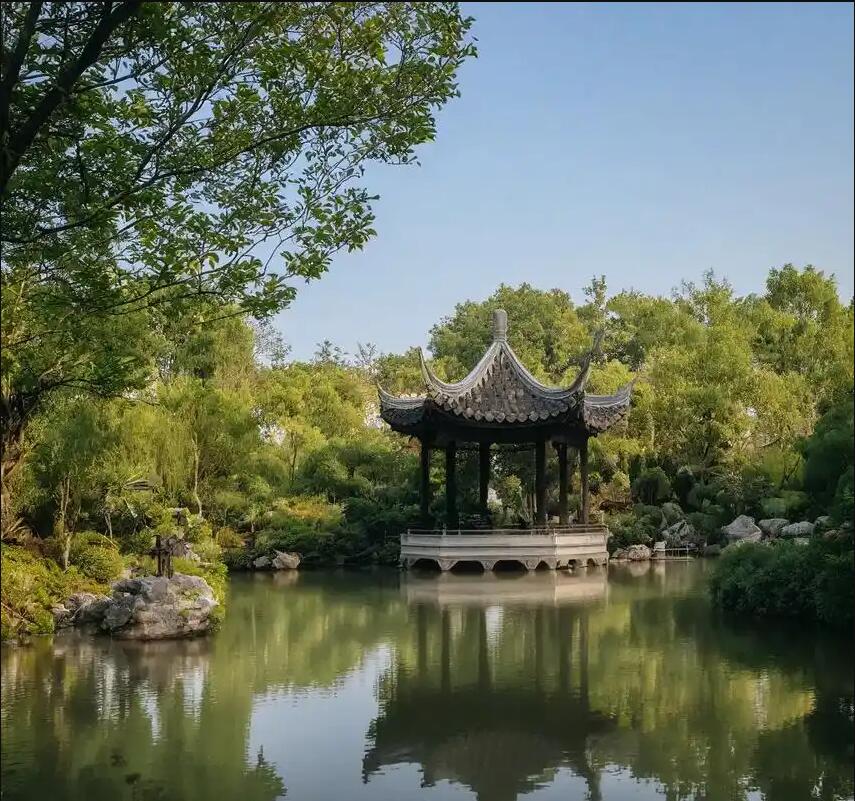 建瓯迷失餐饮有限公司